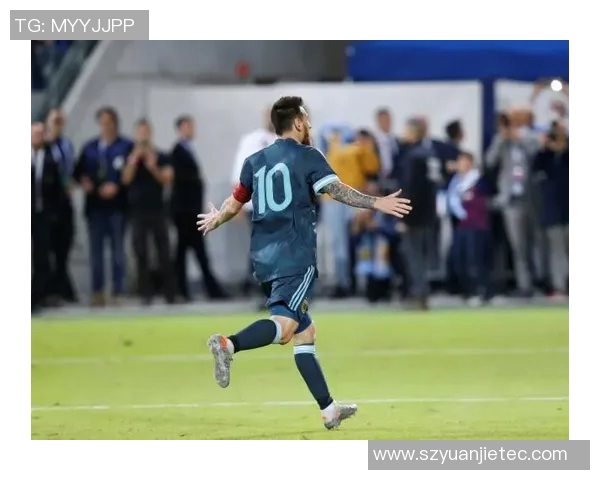 揭秘足球明星巴特尔的传奇人生与辉煌成就全景解析