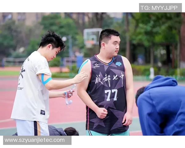 新疆广汇与广东篮球对决直播精彩瞬间全程回顾与分析 新疆广汇与广东篮球对决直播精彩瞬间全程回顾与分析